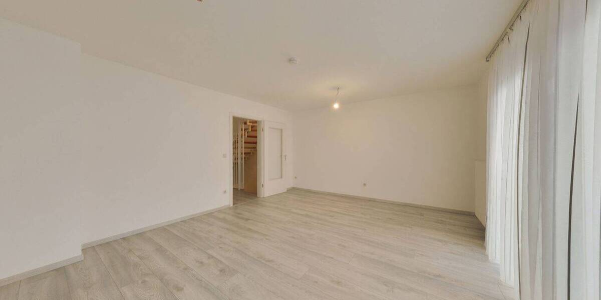 Reihenmittelhaus Nürnberg Königshof - 4 Zimmer, 136 m&sup2;, 1.750&euro; | Angebot:26142895