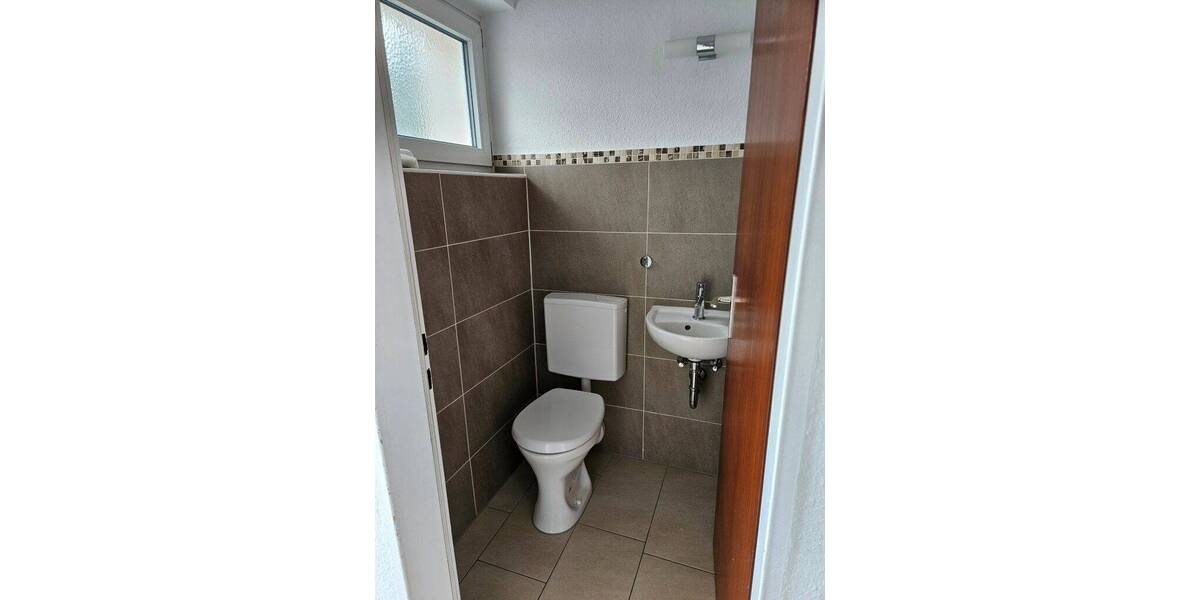 Doppelhaushälfte Nürnberg Ziegelstein - 5 Zimmer, 160 m&sup2;, 1.820&euro; | Angebot:26917459