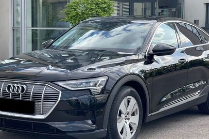 Audi e-tron 157.000 km 17.800 &euro; Nürnberg 90431