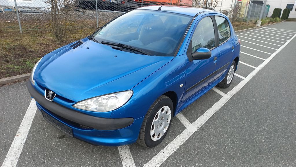 Peugeot 206 102.870 km 3.450 &euro; Nürnberg 90431