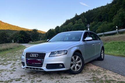 Audi A4 172.000 km 7.899 € Nürnberg 90478