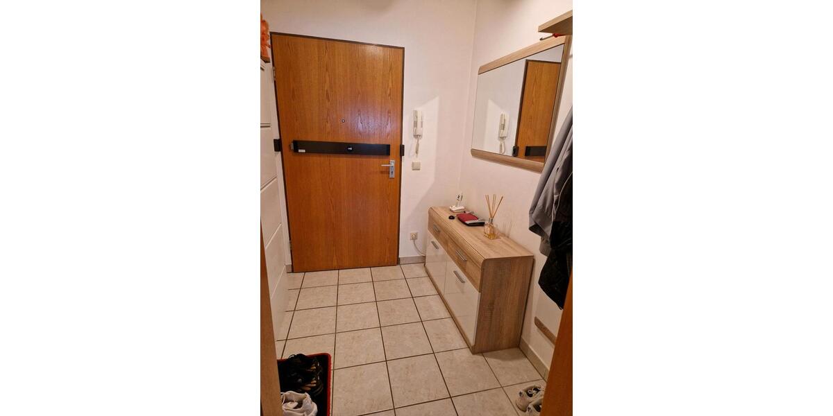 Gemütliche 3-Zimmer-Whg. inkl. Küche,Ausenstellplatz,Tiefgarage 3 zimmer