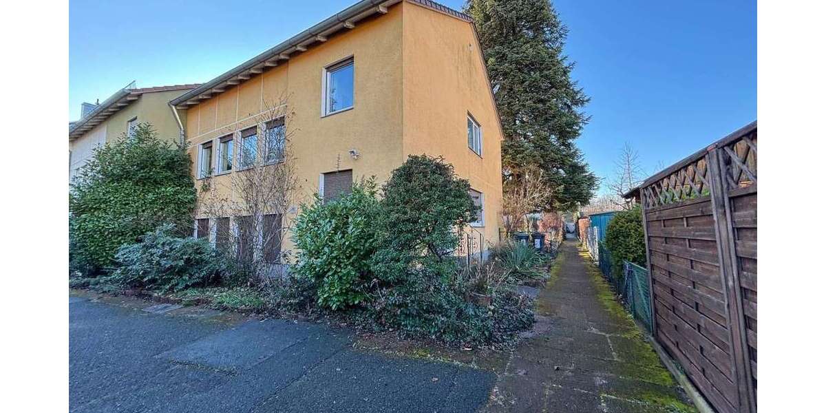 Einfamilienhaus Nürnberg Eibach - 8 Zimmer, 159 m&sup2;, 379.000&euro; | Angebot:24685652