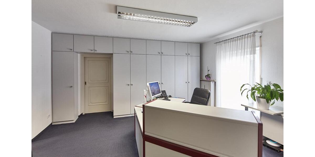 Gewerbeobjekt Schwaig Bei Nürnberg - 995&euro; | Angebot:25105638