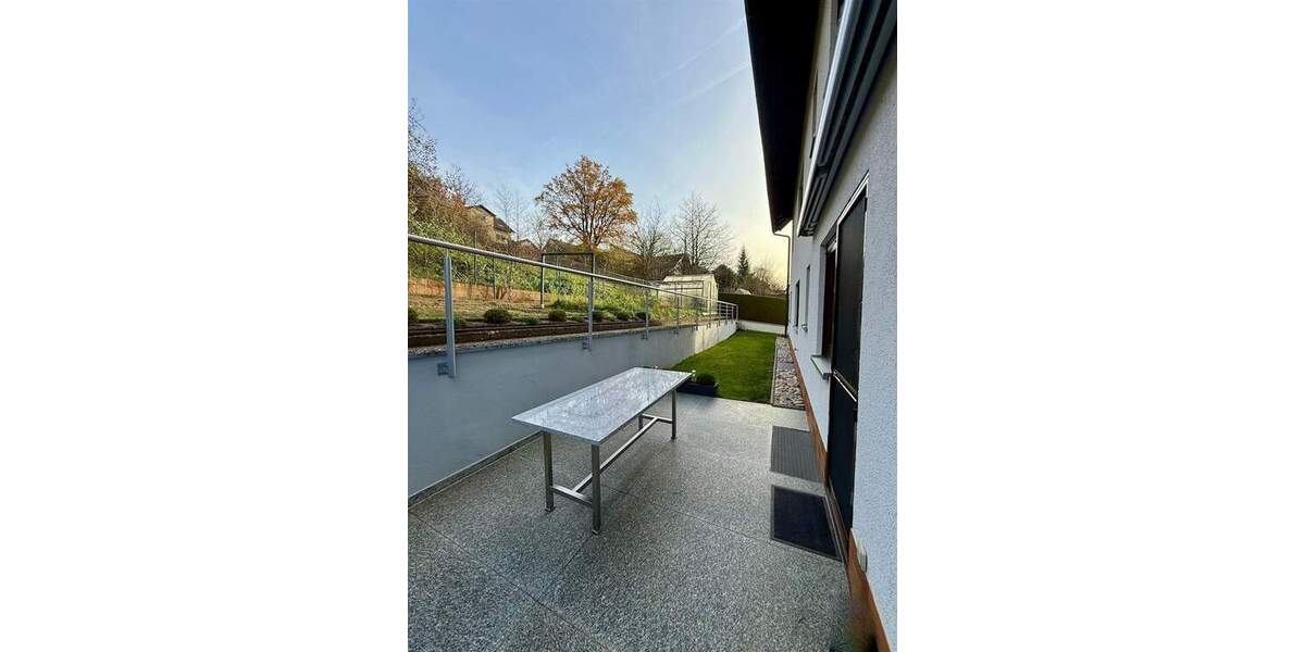 Etagenwohnung Hersbruck Altensittenbach - 6 Zimmer, 152 m&sup2;, 535.000&euro; | Angebot:25726431