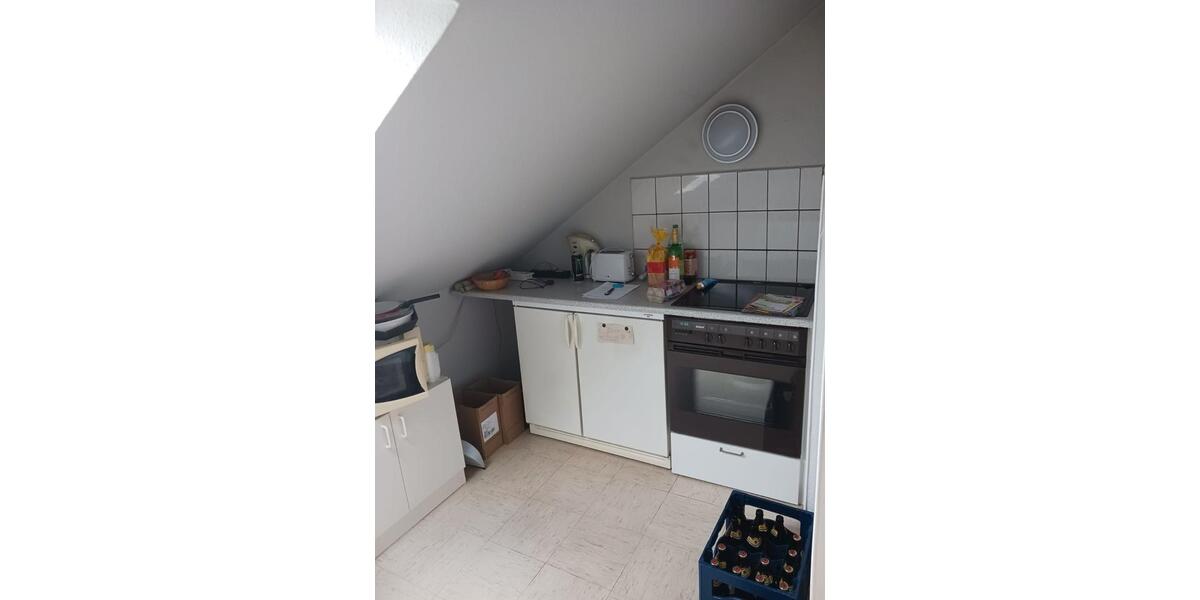 Dachgeschoßwohnung Roth - 2 Zimmer, 60 m&sup2;, 600&euro; | Angebot:26400490