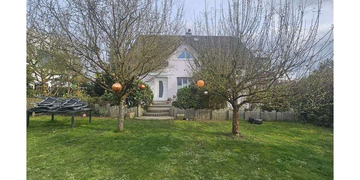 Einfamilienhaus Eckental - 6 Zimmer, 250 m&sup2;, 899.000&euro; | Angebot:26731675