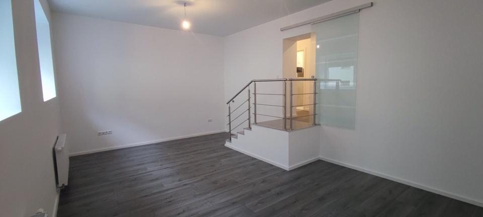 Erdgeschoßwohnung Nürnberg Rabus - 3.5 Zimmer, 93 m&sup2;, 1.300&euro; | Angebot:25055851