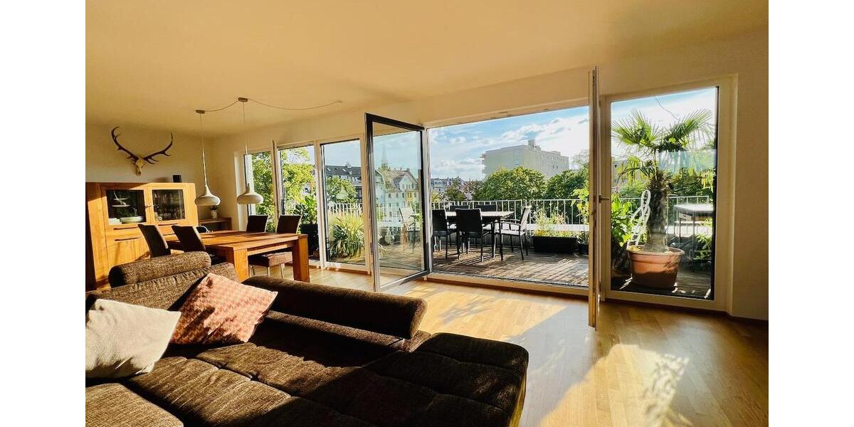 Exklusiver Wohn(t)raum über den Dächern Nürnbergs 3 zimmer