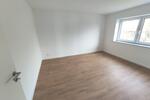 Neu saniertes Einfamilienhaus mit Garage, Garten, Wärmepumpe und Mieter–Strom