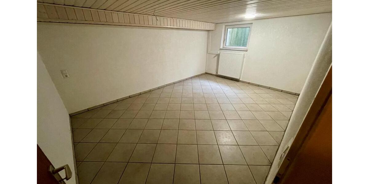 Reihenhaus Feucht - 6 Zimmer, 145 m&sup2;, 1.950&euro; | Angebot:26266104