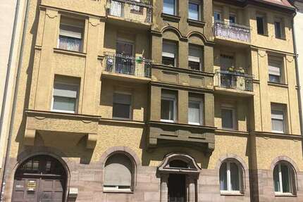 Wohnung zum Kaufen in Nürnberg 299.000 € 86 m²