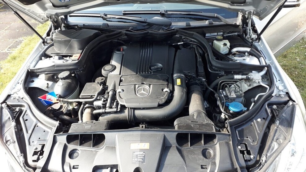 E 200