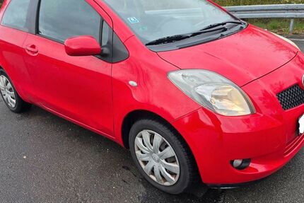 Toyota Yaris 172.000 km 3.250 &euro; Nürnberg 90441