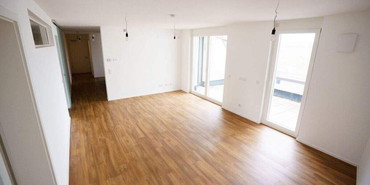 Etagenwohnung Erlangen Bruck - 3 Zimmer, 100 m&sup2;, 1.390&euro; | Angebot:25799717