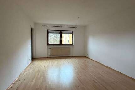 Wohnung Nürnberg Falkenheim - 3 Zimmer, 82 m&sup2;, 865&euro; | Angebot:26838452