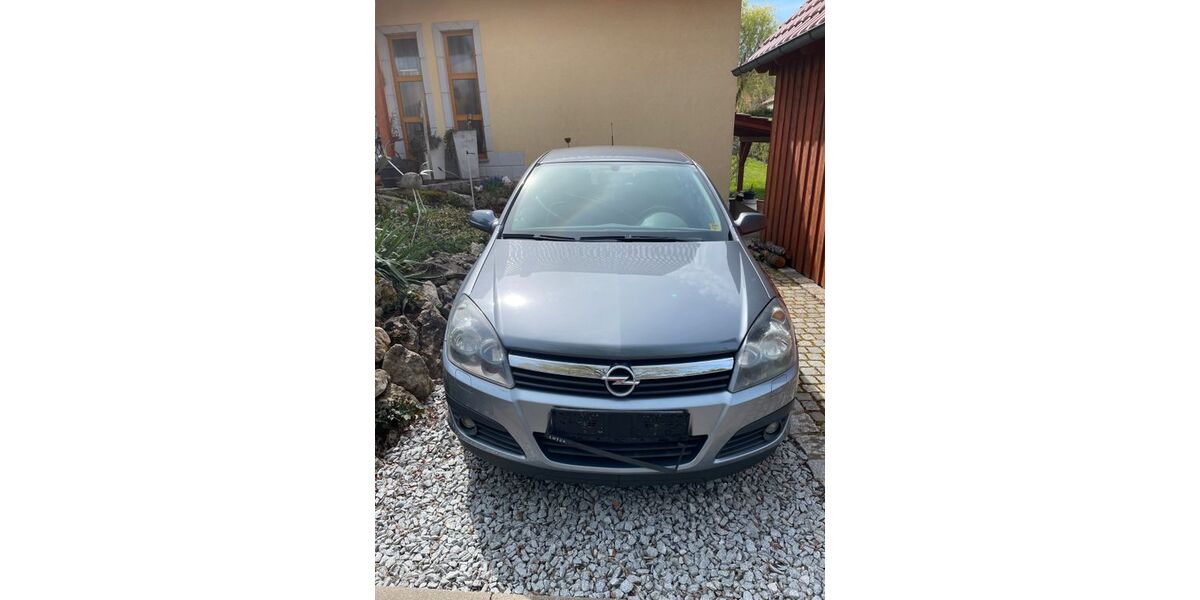 Opel Astra 267.000 km 750 &euro; Leutenbach 91359