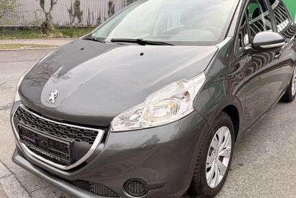 Peugeot 208 120.000 km 4.490 &euro; Fürth 90763
