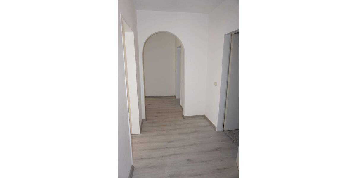 Etagenwohnung Zirndorf Lind - 3 Zimmer, 75 m&sup2;, 275.000&euro; | Angebot:25746658