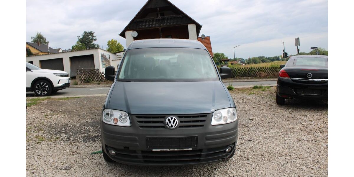 VW Caddy 144.187 km 4.990 &euro; Fürth 90768