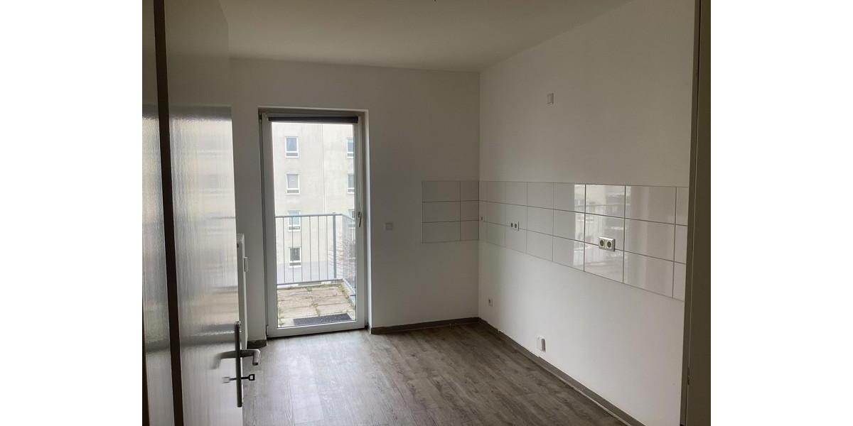 Dachgeschoßwohnung Erlangen Bruck - 2 Zimmer, 71 m&sup2;, 808&euro; | Angebot:25350337