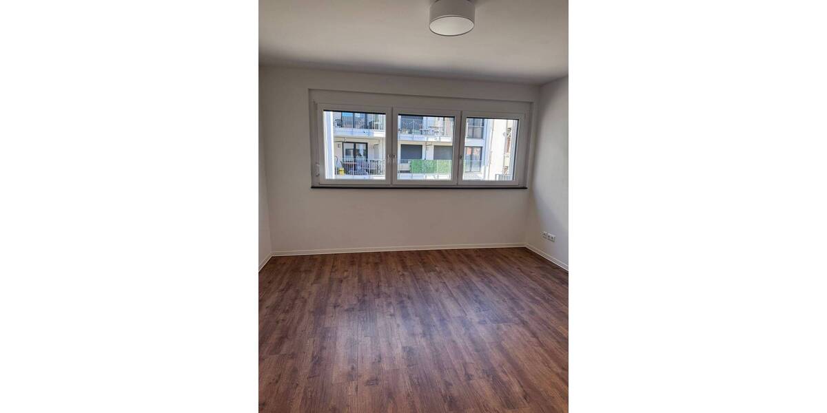 Etagenwohnung Nürnberg Muggenhof - 3 Zimmer, 77 m&sup2;, 1.110&euro; | Angebot:26451757
