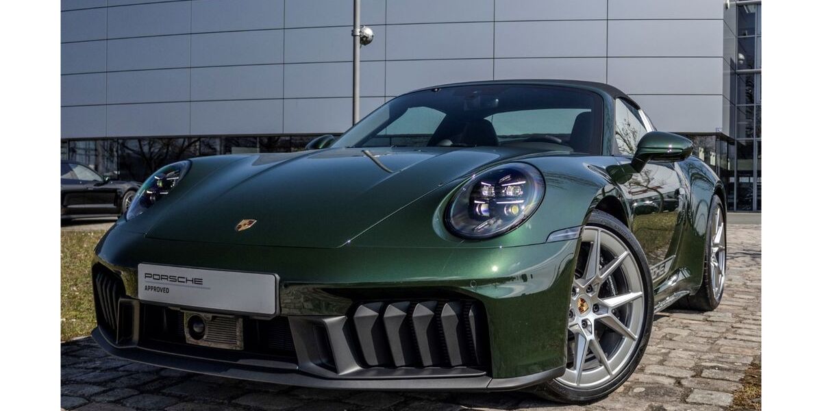 Porsche 992 9.900 km 209.990 &euro; Nürnberg 90425