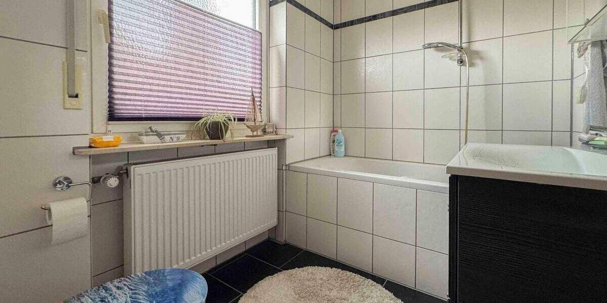 Platz für die ganze Familie - gepflegtes Reihenmittelhaus mit 6 Zimmern 6 zimmer