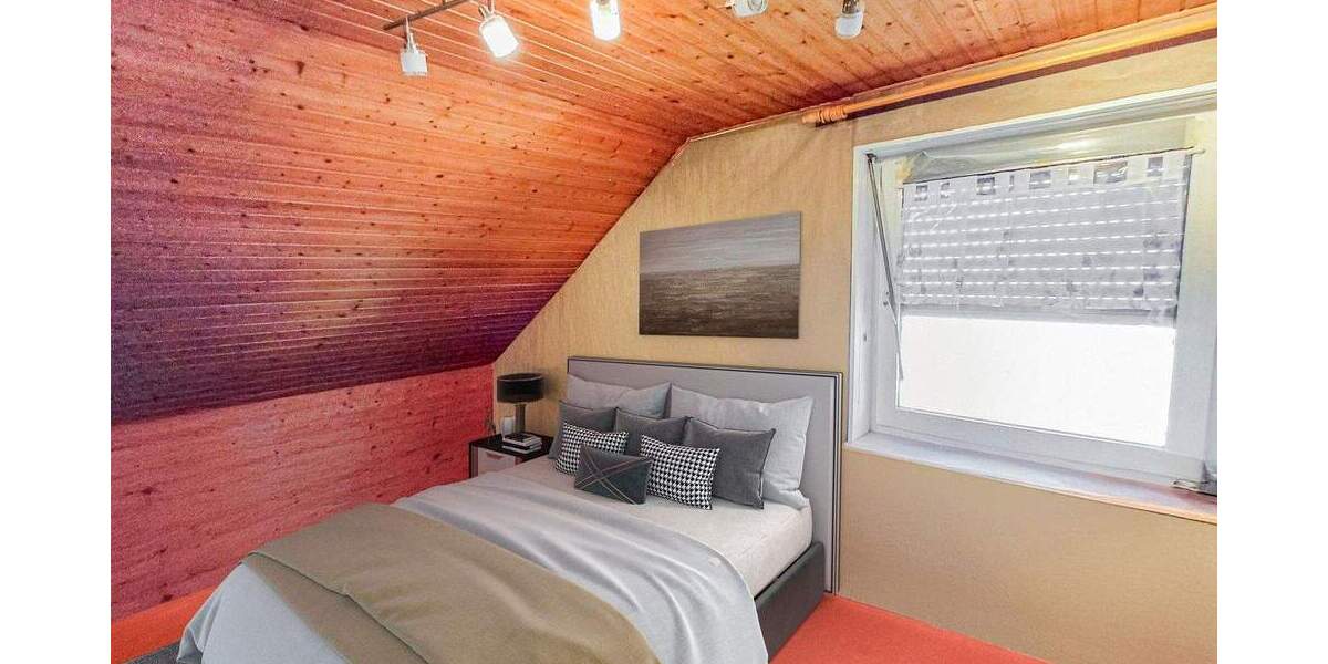 Mehrfamilienhaus, Wohnhaus Cadolzburg - 9 Zimmer, 245 m&sup2;, 659.000&euro; | Angebot:25654284