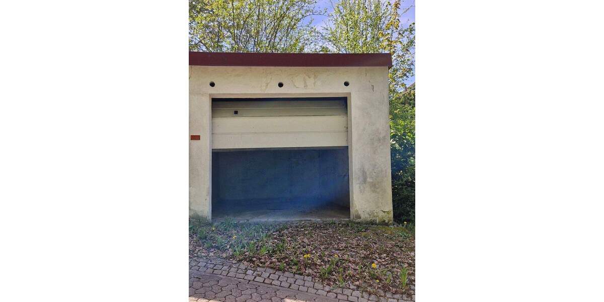 Reihenmittelhaus Forchheim - 5 Zimmer, 120 m&sup2;, 310.000&euro; | Angebot:26401161