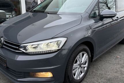 VW Touran 58.000 km 28.780 € Nürnberg 90439