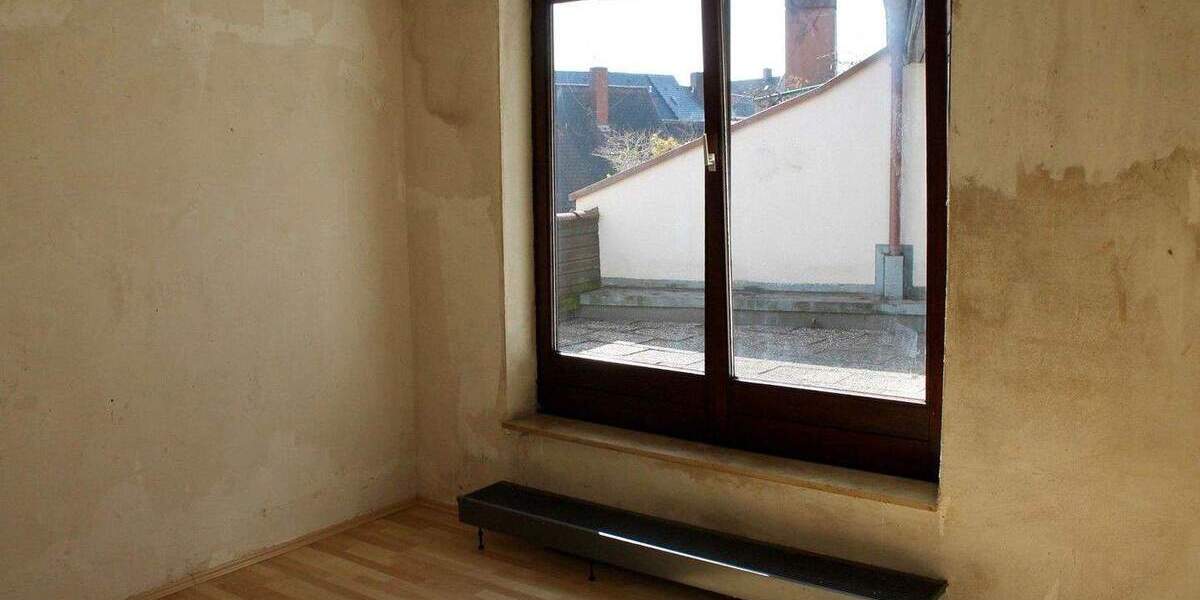 Etagenwohnung Erlangen Innenstadt - 3 Zimmer, 87 m&sup2;, 377.000&euro; | Angebot:25819677
