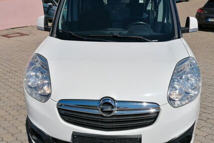 Opel Combo 129.930 km 9.400 &euro; Zirndorf 90513