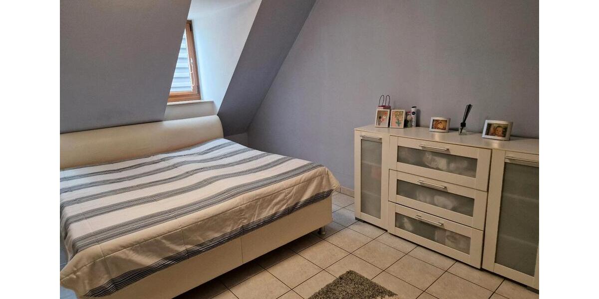 Gemütliche 3-Zimmer-Whg. inkl. Küche,Ausenstellplatz,Tiefgarage 3 zimmer