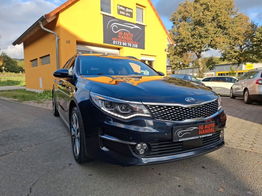 Kia Optima 154.321 km 11.490 € Igensdorf 91338