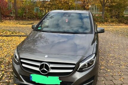 Mercedes-Benz B 180 229.000 km 8.800 &euro; Stein 90547