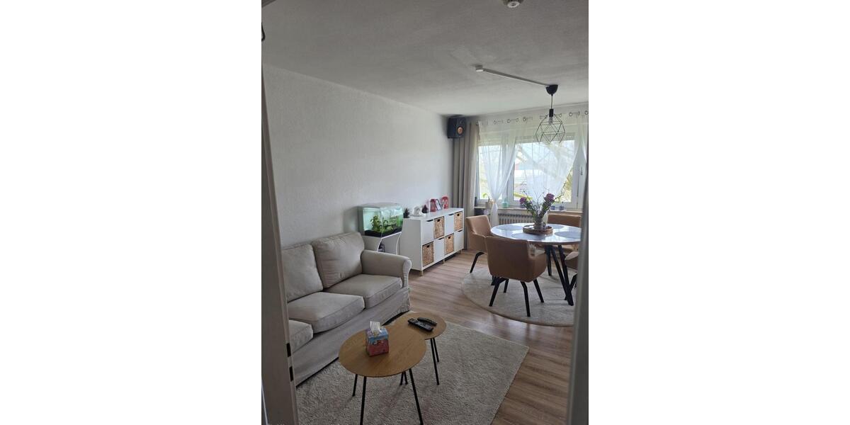 Etagenwohnung Nürnberg Hasenbuck - 3 Zimmer, 74 m&sup2;, 990&euro; | Angebot:26534521