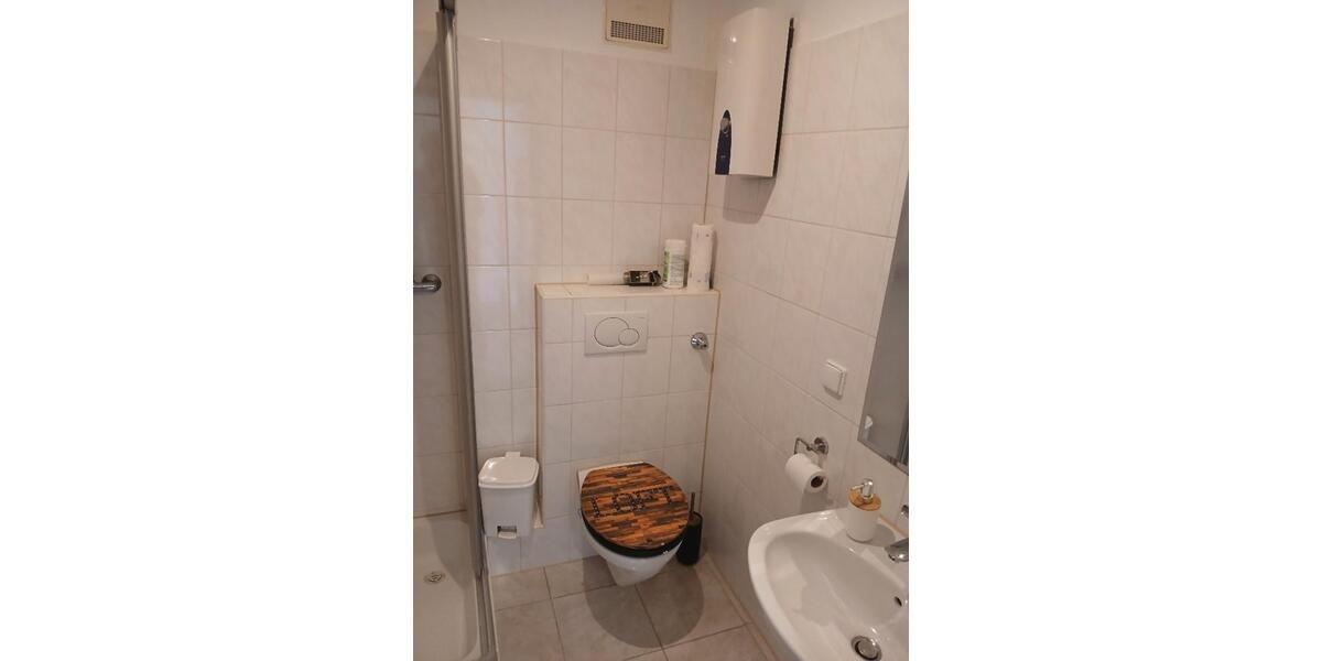 Etagenwohnung Nürnberg Schnepfenreuth - 1 Zimmer, 35 m&sup2;, 490&euro; | Angebot:25376290