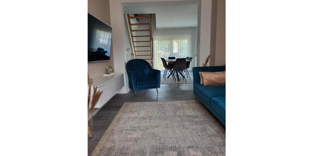 Reihenhaus feeling: auf 2 Etagen mit großem Garten 5 zimmer