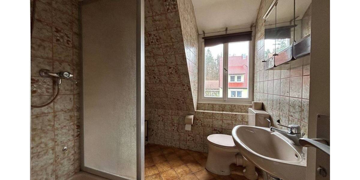 Doppelhaushälfte Herzogenaurach - 6 Zimmer, 104 m&sup2;, 445.000&euro; | Angebot:26583808
