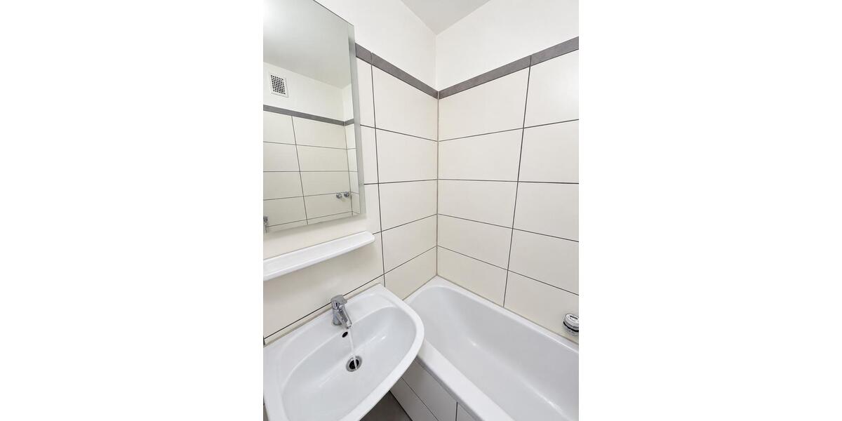 Etagenwohnung Nürnberg Herrnhütte - 1 Zimmer, 27 m&sup2;, 486&euro; | Angebot:27576718