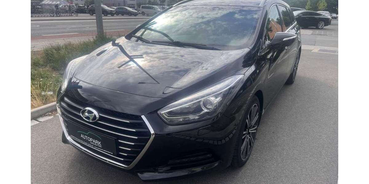 Hyundai i40 195.000 km 8.300 &euro; Nürnberg 90449