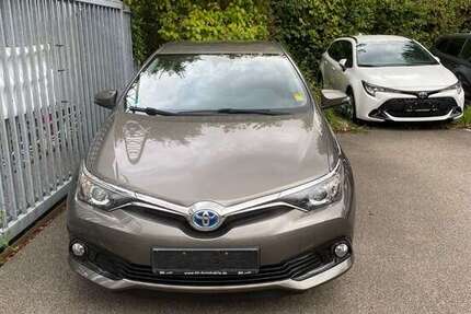 Toyota Auris 129.000 km 12.400 € Nürnberg 90469