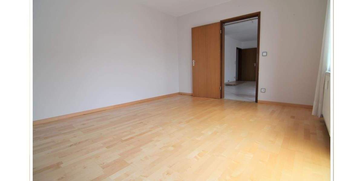 Etagenwohnung Erlangen Erlangen-Süd - 3 Zimmer, 98 m&sup2;, 1.250&euro; | Angebot:25798661