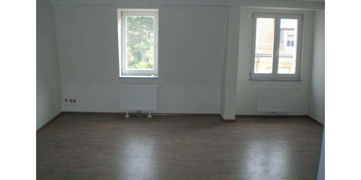 Dachgeschoßwohnung Zirndorf - 4 Zimmer, 123 m&sup2;, 379.999&euro; | Angebot:26716792