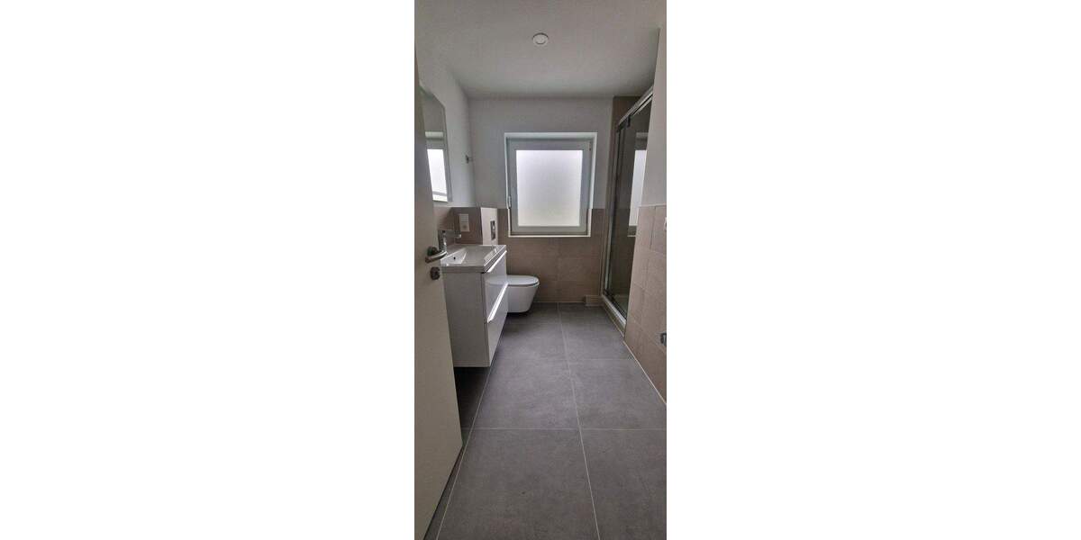 Moderne 2-Zimmer-Wohnung in 90592 Schwarzenbruck - energetisch saniertes Haus 2 zimmer