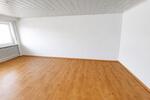3 Zi. Wohnung im EG mit Terrasse, Gartenmitbenutzung und Garage - Etagenwohnung Hessdorf | Angebot:27314099