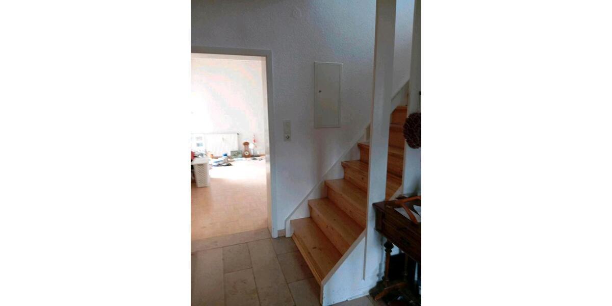 Etagenwohnung Forchheim - 3 Zimmer, 93 m&sup2;, 800&euro; | Angebot:26232073