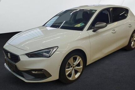 Seat Leon 24.710 km 25.890 &euro; Nürnberg 90441