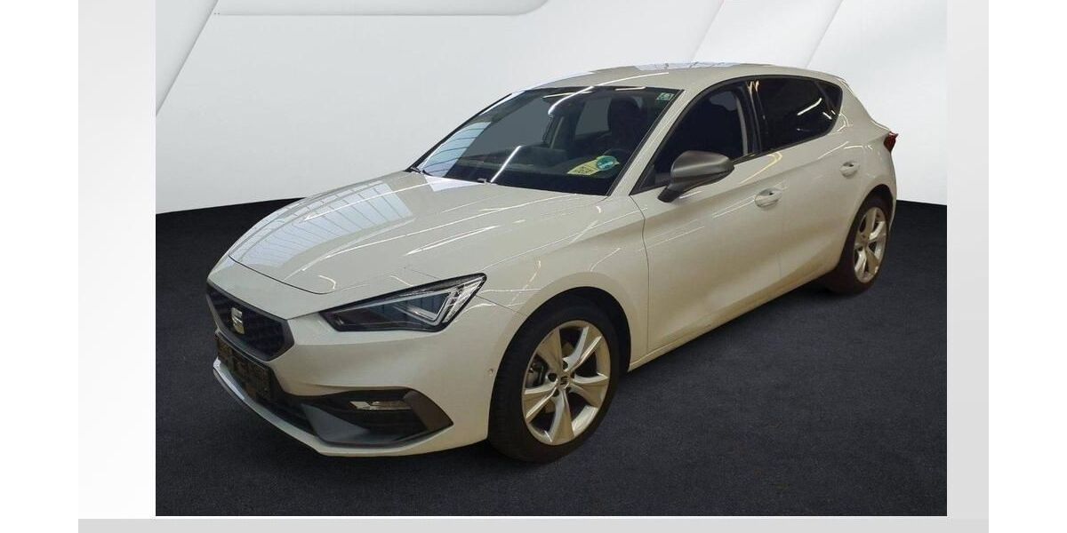 Seat Leon 24.710 km 25.890 &euro; Nürnberg 90441